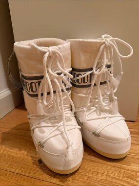 White Moon Boot Style Kid’s Winter Boots